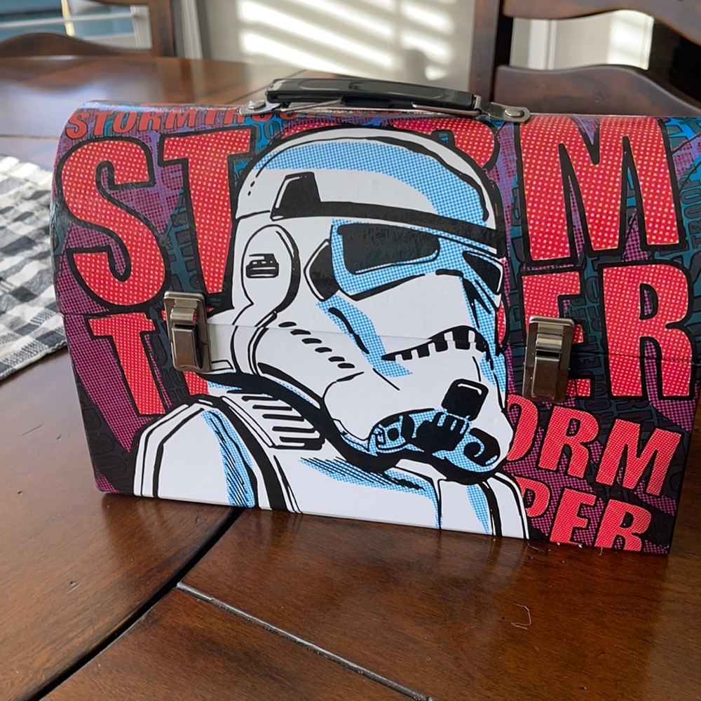 Star Wars Storm Trooper box. Lunchbox style